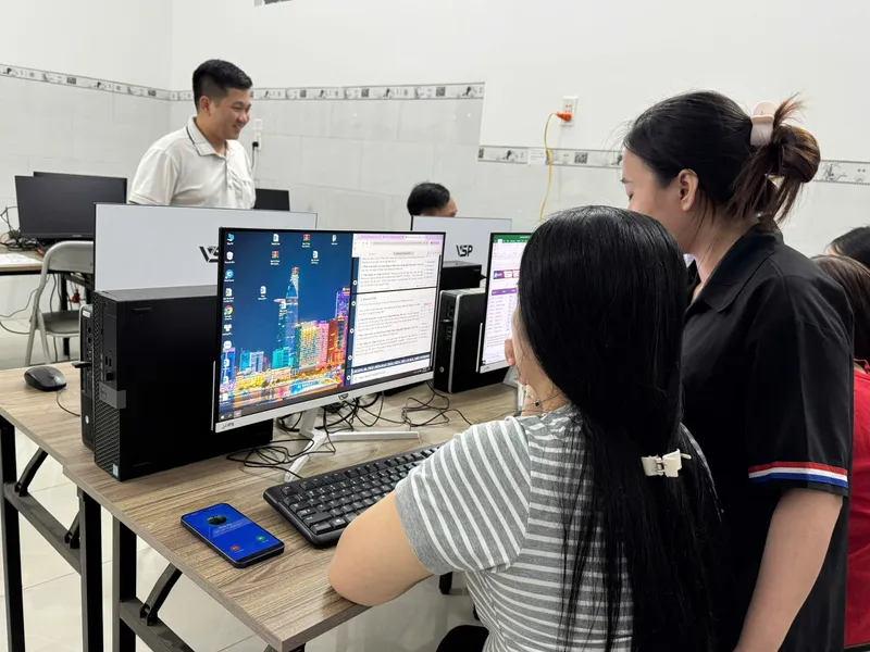 Lớp học tự động hóa quy trình với n8n và các công cụ no-code Khóa học AI Automation thực chiến cho doanh nghiệp và người mới