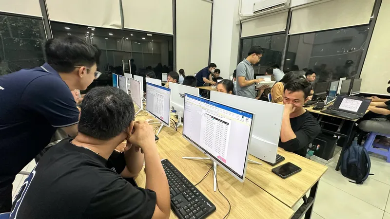 Tìm hiểu về công nghệ Deep Learning trong AI Deep Learning là gì - Kiến thức học sâu và mạng nơ-ron nhân tạo cho người mới